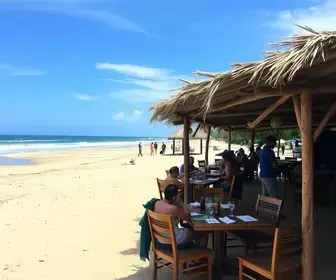 Restaurante em Jericoacoara com música ao vivo: o que saber para planejar melhor