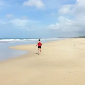 Corrida na praia em Jericoacoara para iniciantes: o que saber para planejar melhor