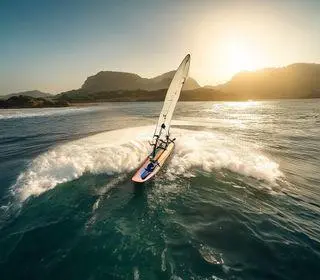 Aula de windsurf em Jericoacoara: opções, preços e cuidados antes de reservar