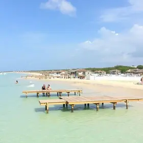 Beach clubs em Jericoacoara: opções, regiões e dicas de planejamento